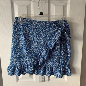 Flowery skirt
